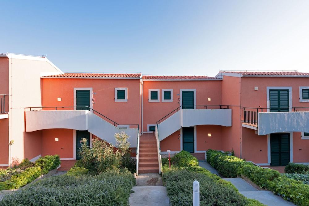 Maistra Select Koversada Naturist Apartments Врсар Экстерьер фото
