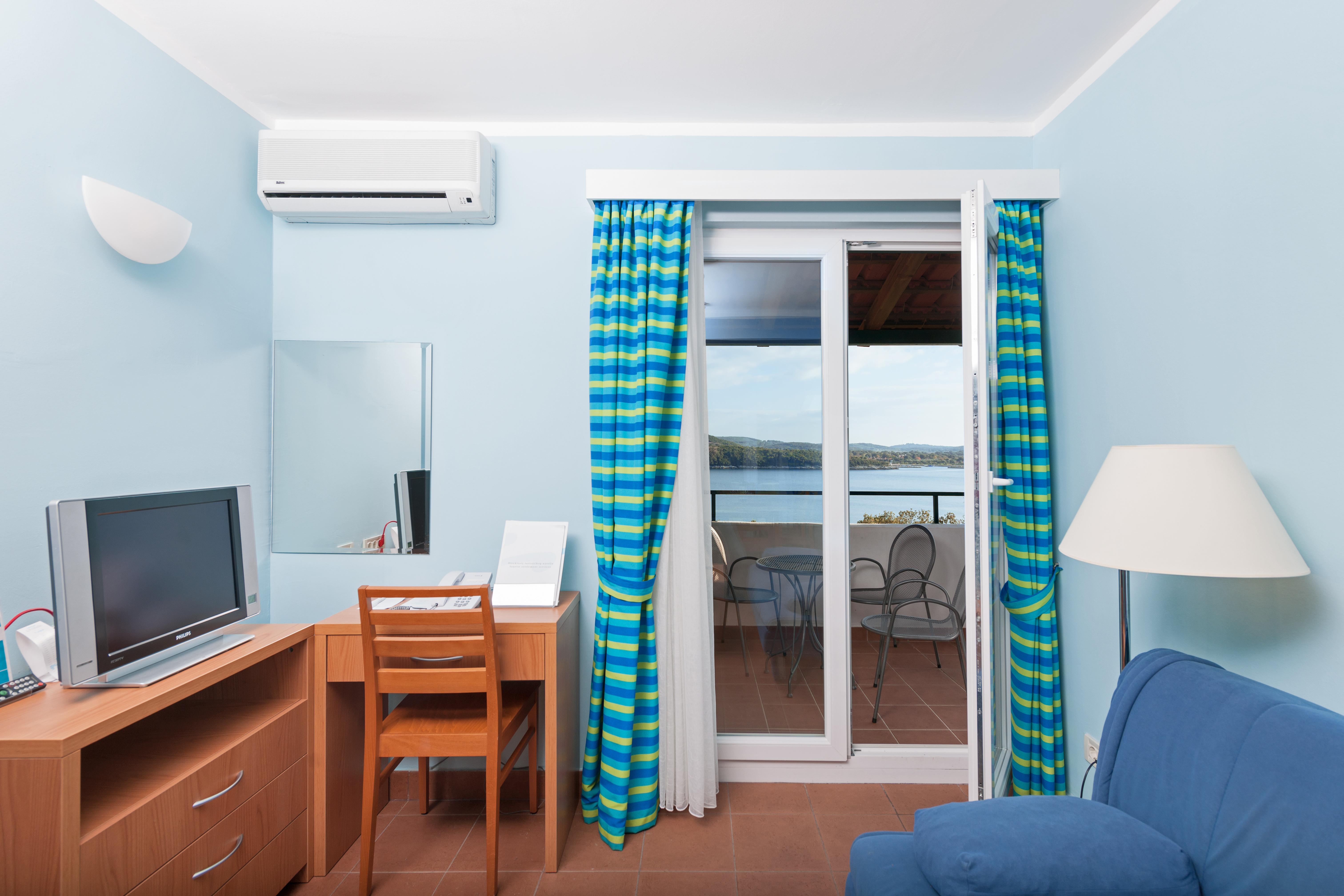 Maistra Select Koversada Naturist Apartments Врсар Экстерьер фото
