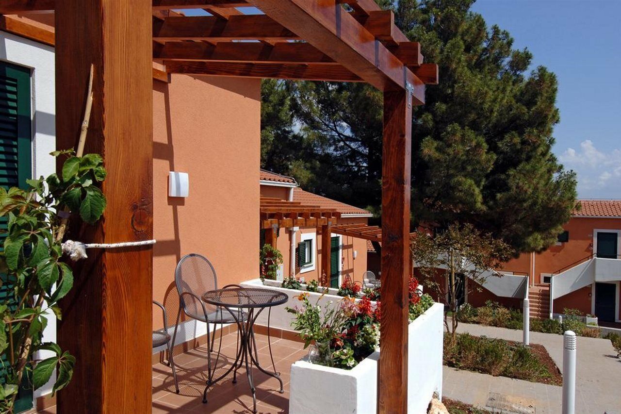 Maistra Select Koversada Naturist Apartments Врсар Экстерьер фото